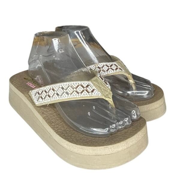 Womens Skechers Vinyasa Lotus Princess 31619 Rhinestones Flip Flop Sandal Brown - Picture 3 of 5